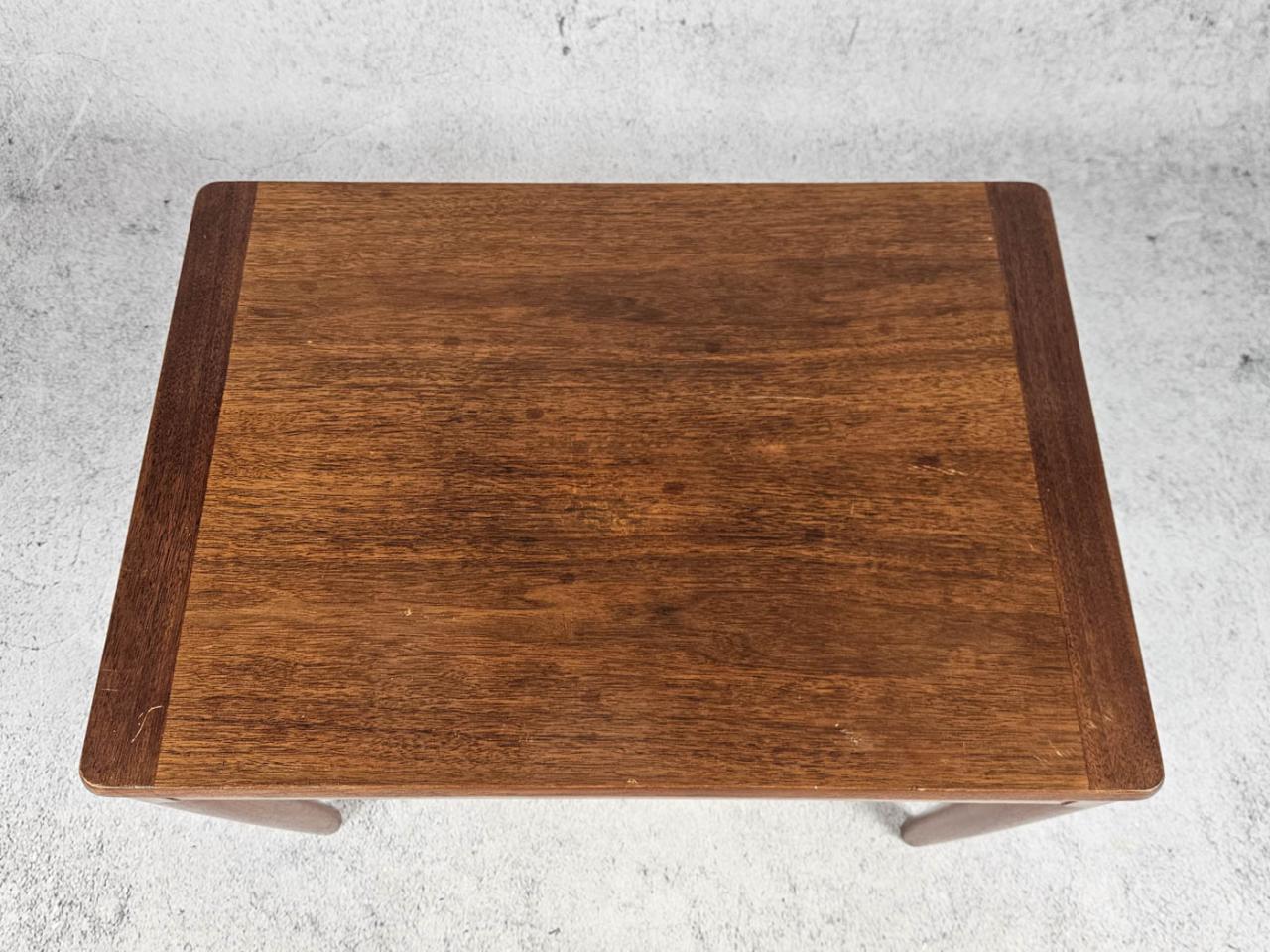 SCANDINAVIAN COFFEE TABLE