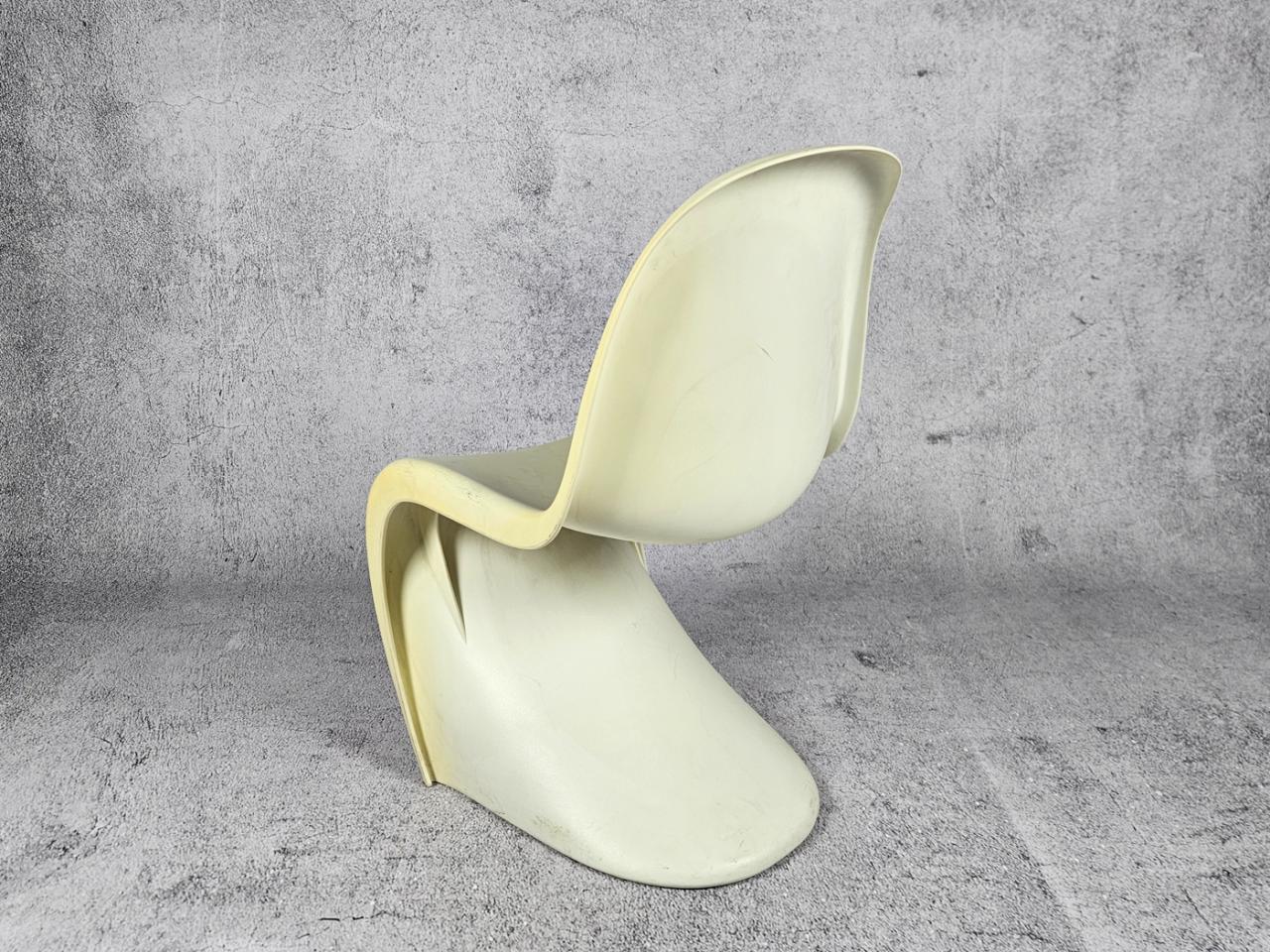 PANTON VITRA STYLE CHAIR