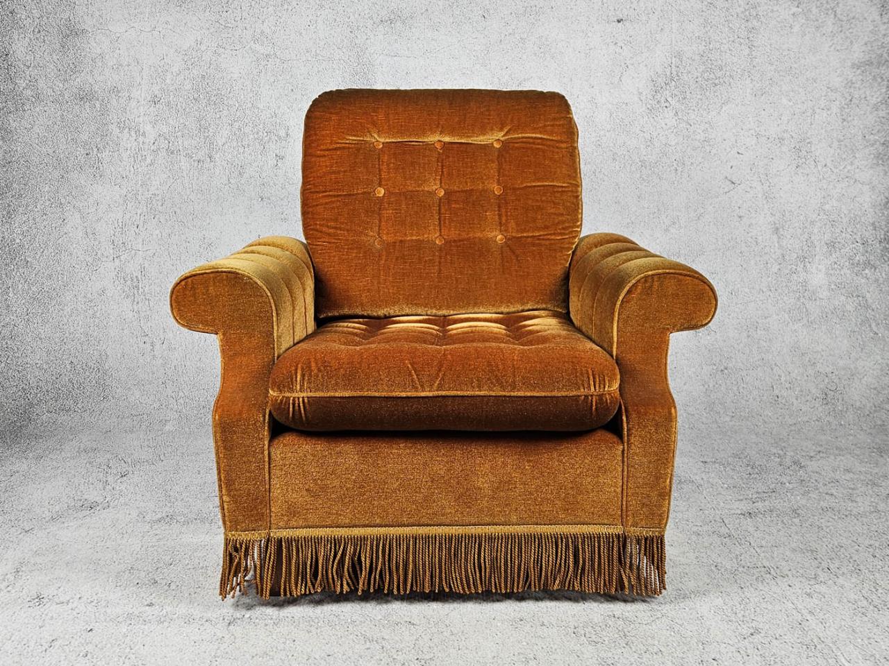 ARMCHAIR