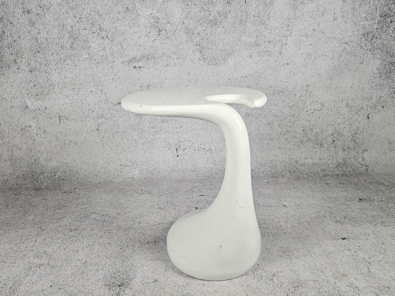 SMALL TABLE