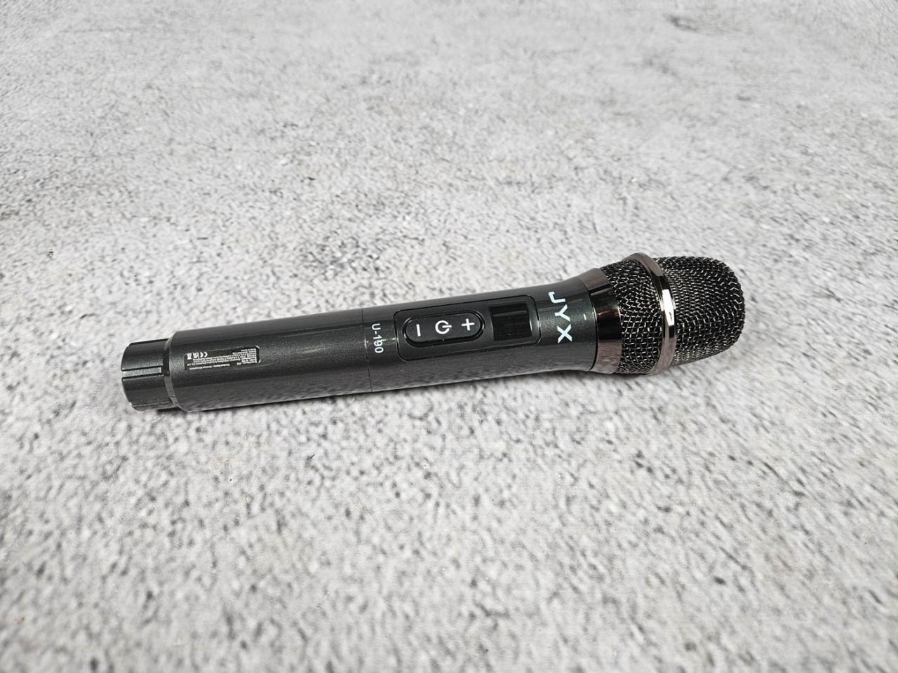 MICROPHONE