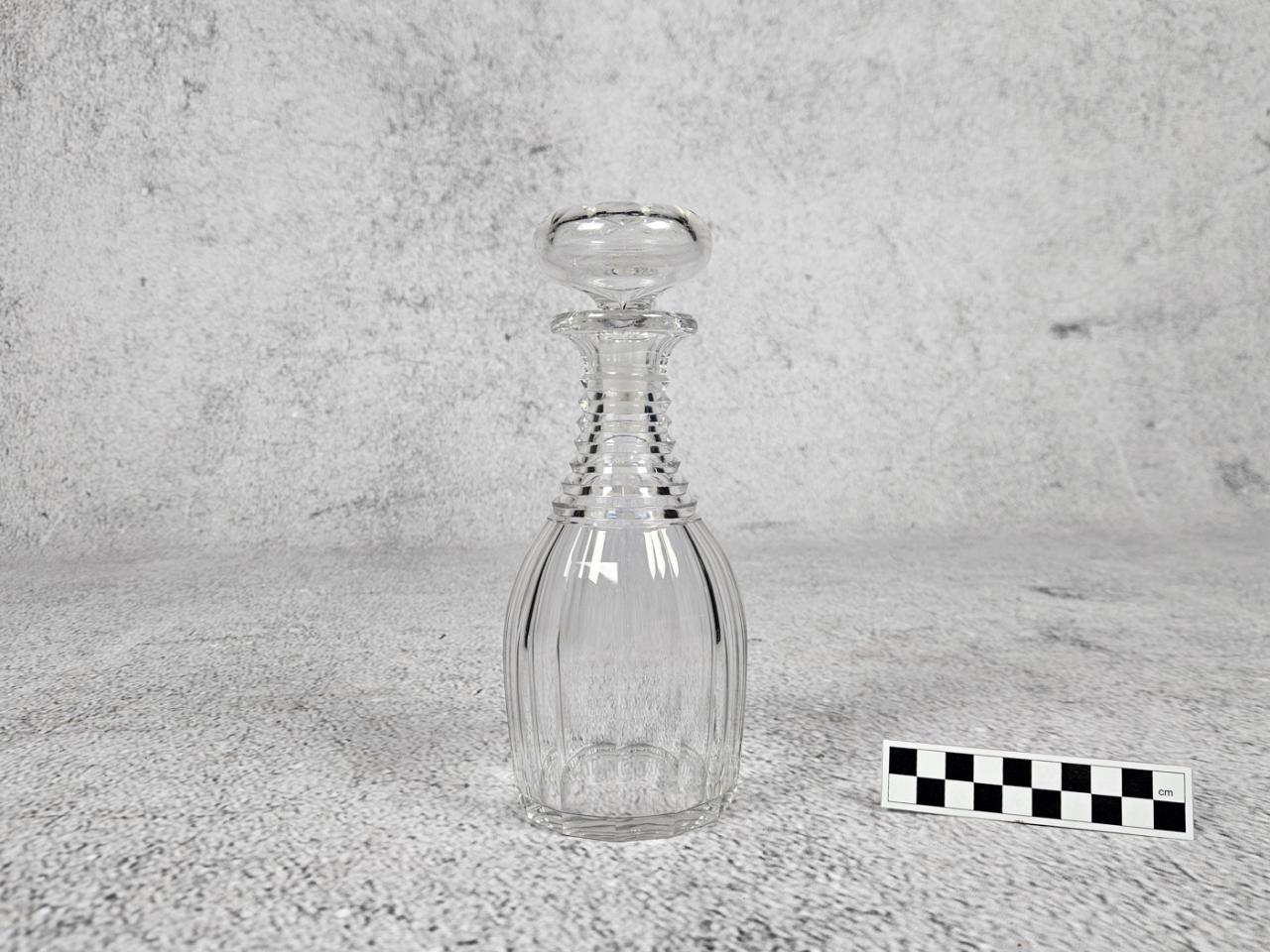 DECANTER
