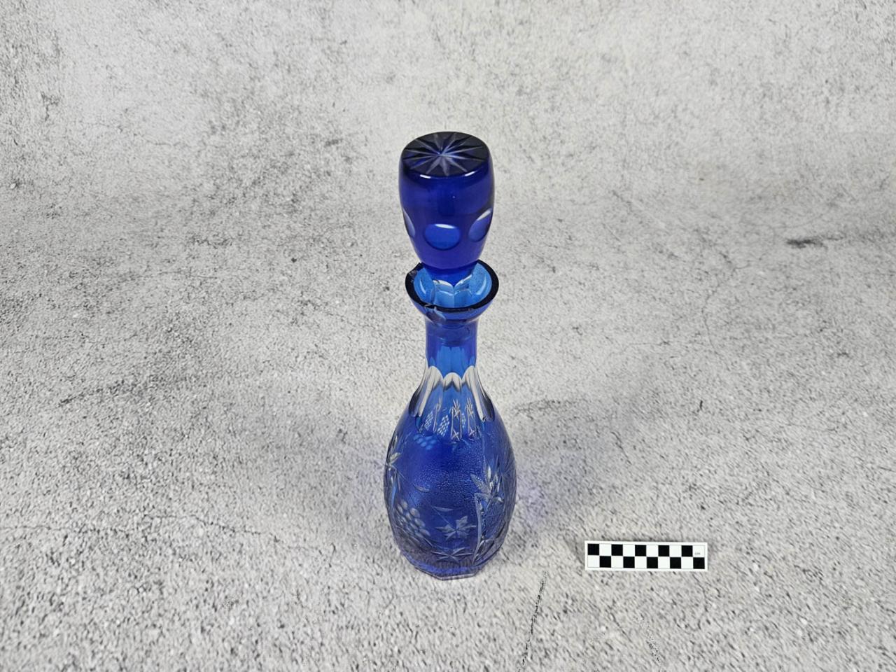 DECANTER