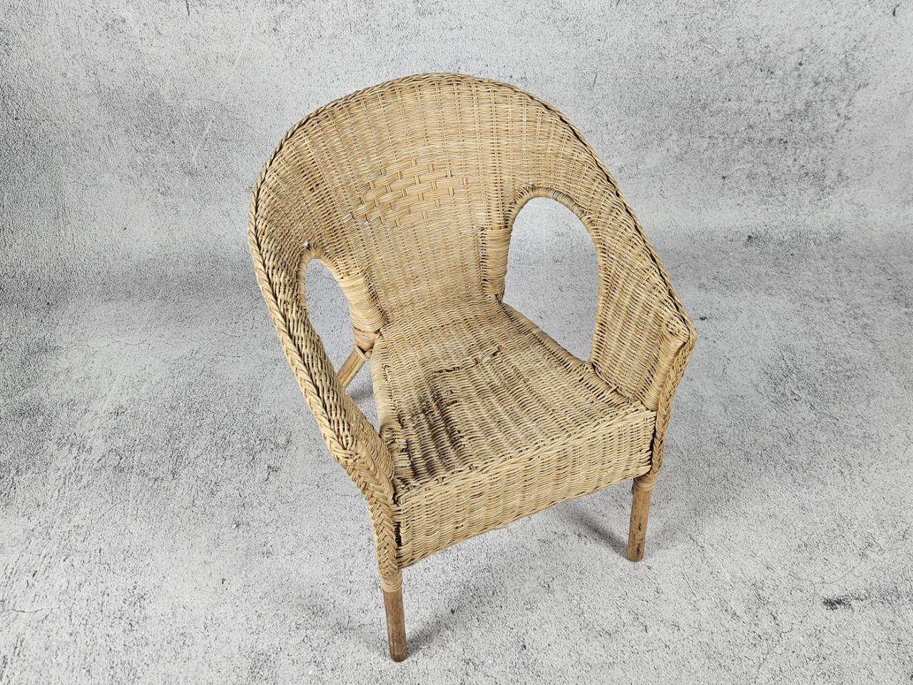 GARDEN ARMCHAIR