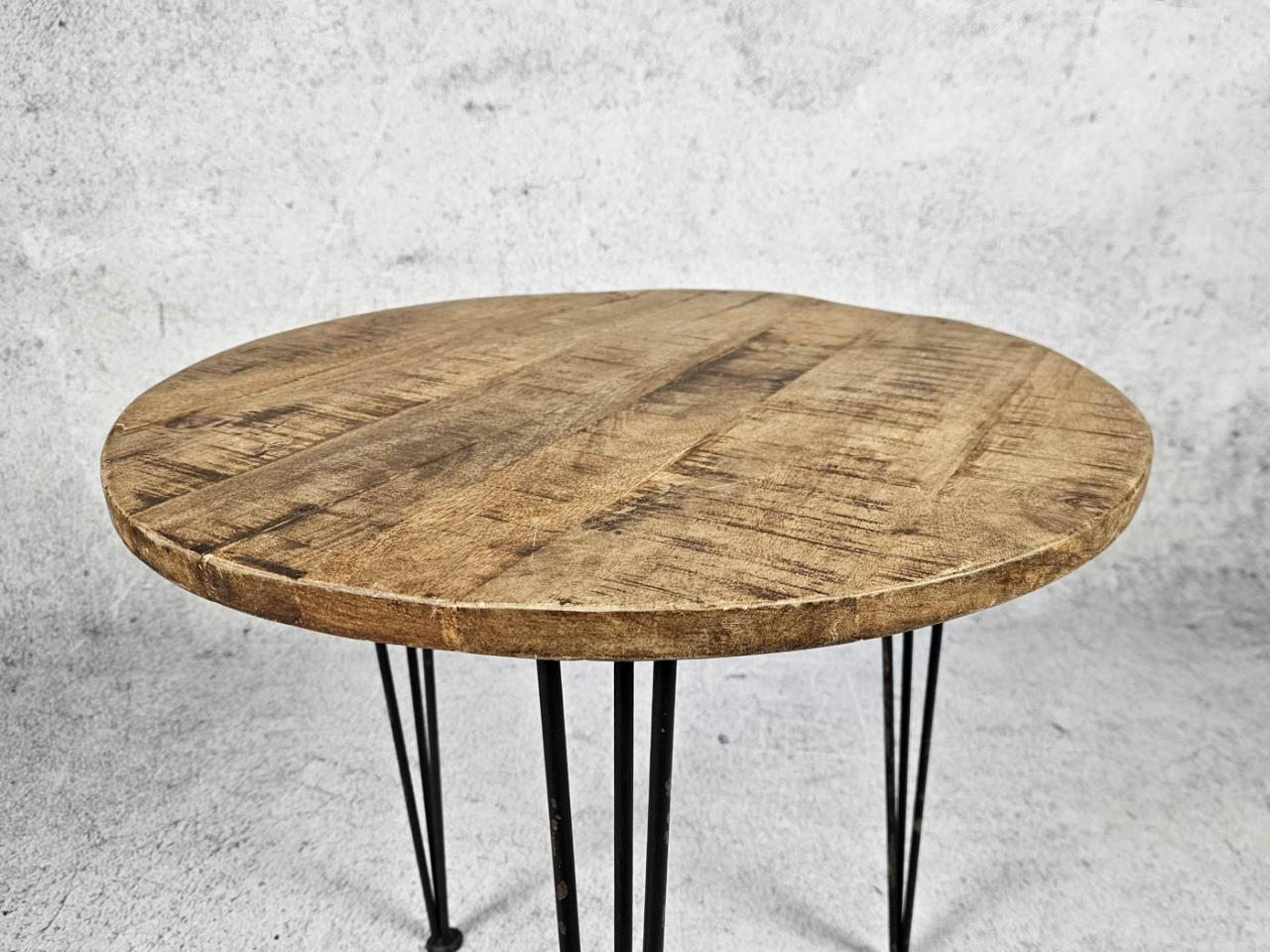 SMALL TABLE
