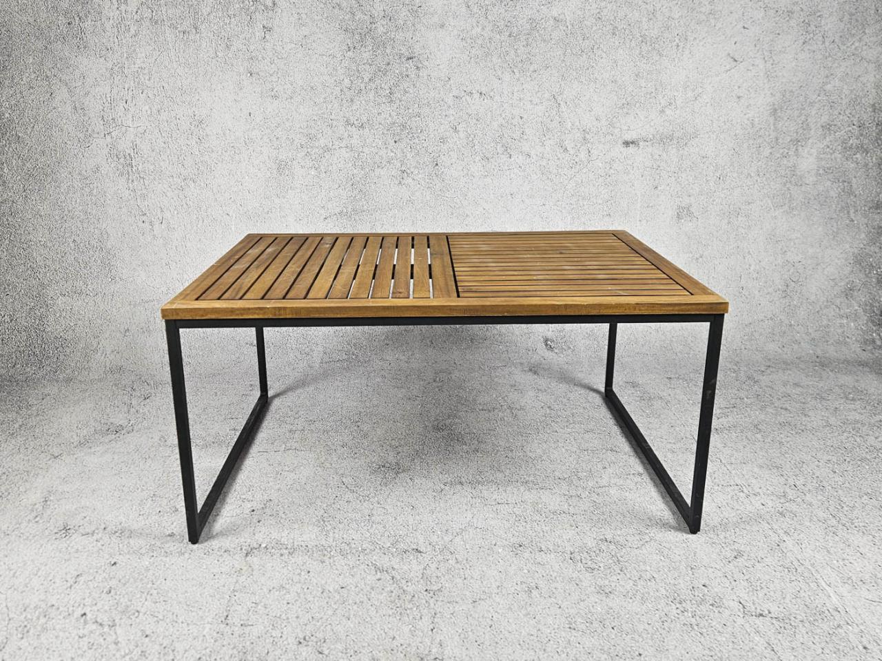 GARDEN COFFEE TABLE
