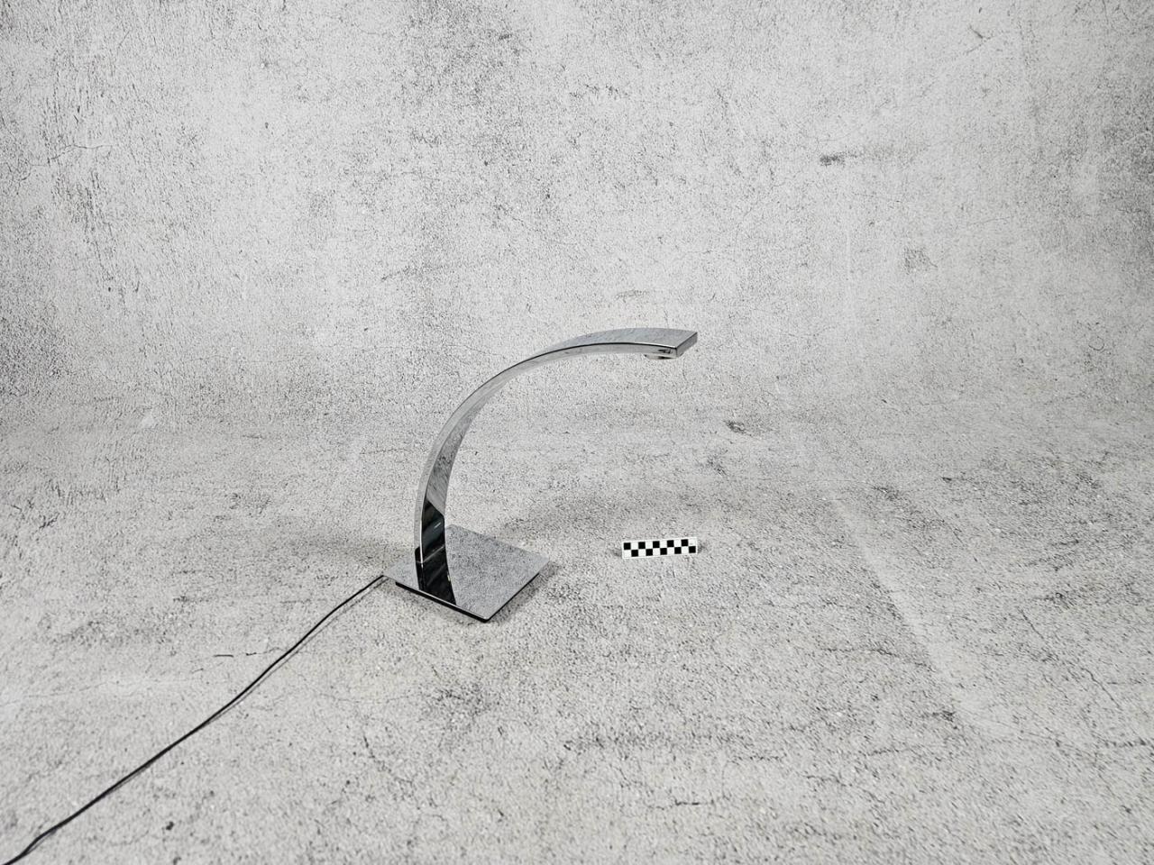 LAMPA BIURKOWA