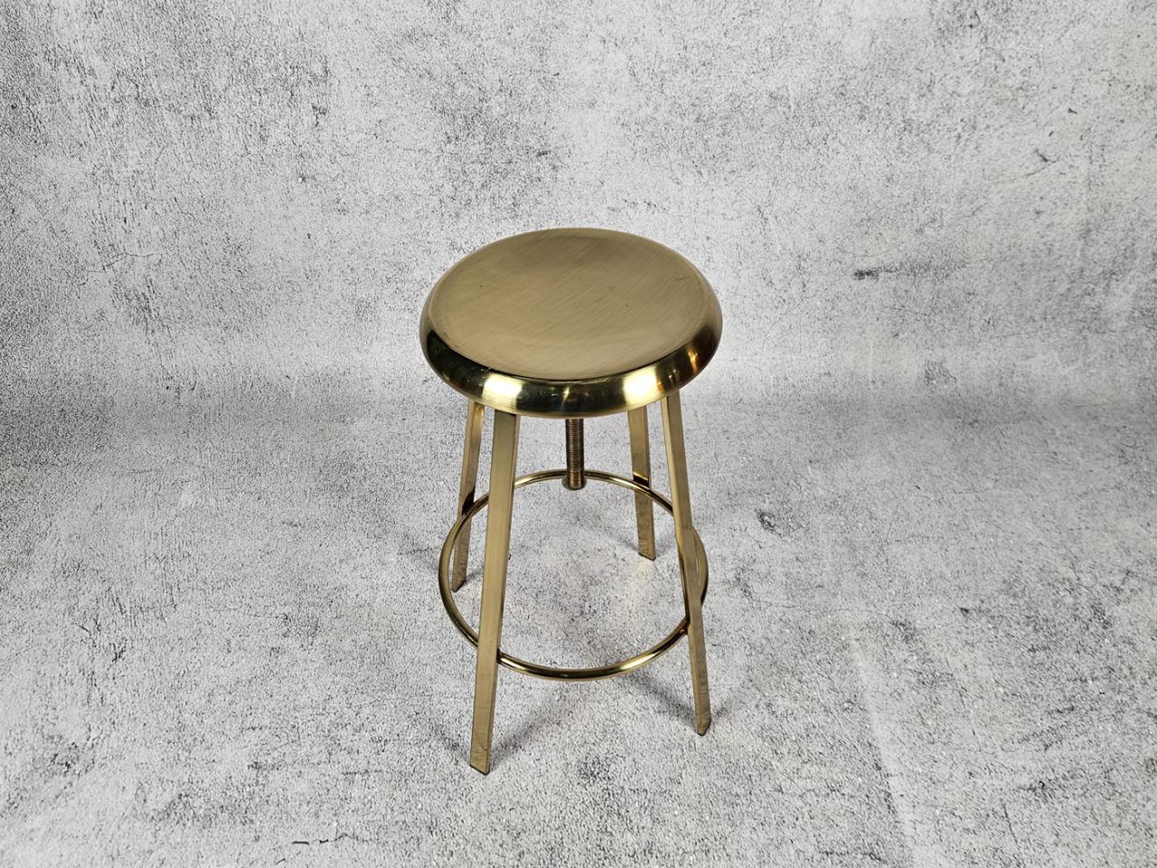 BAR STOOL