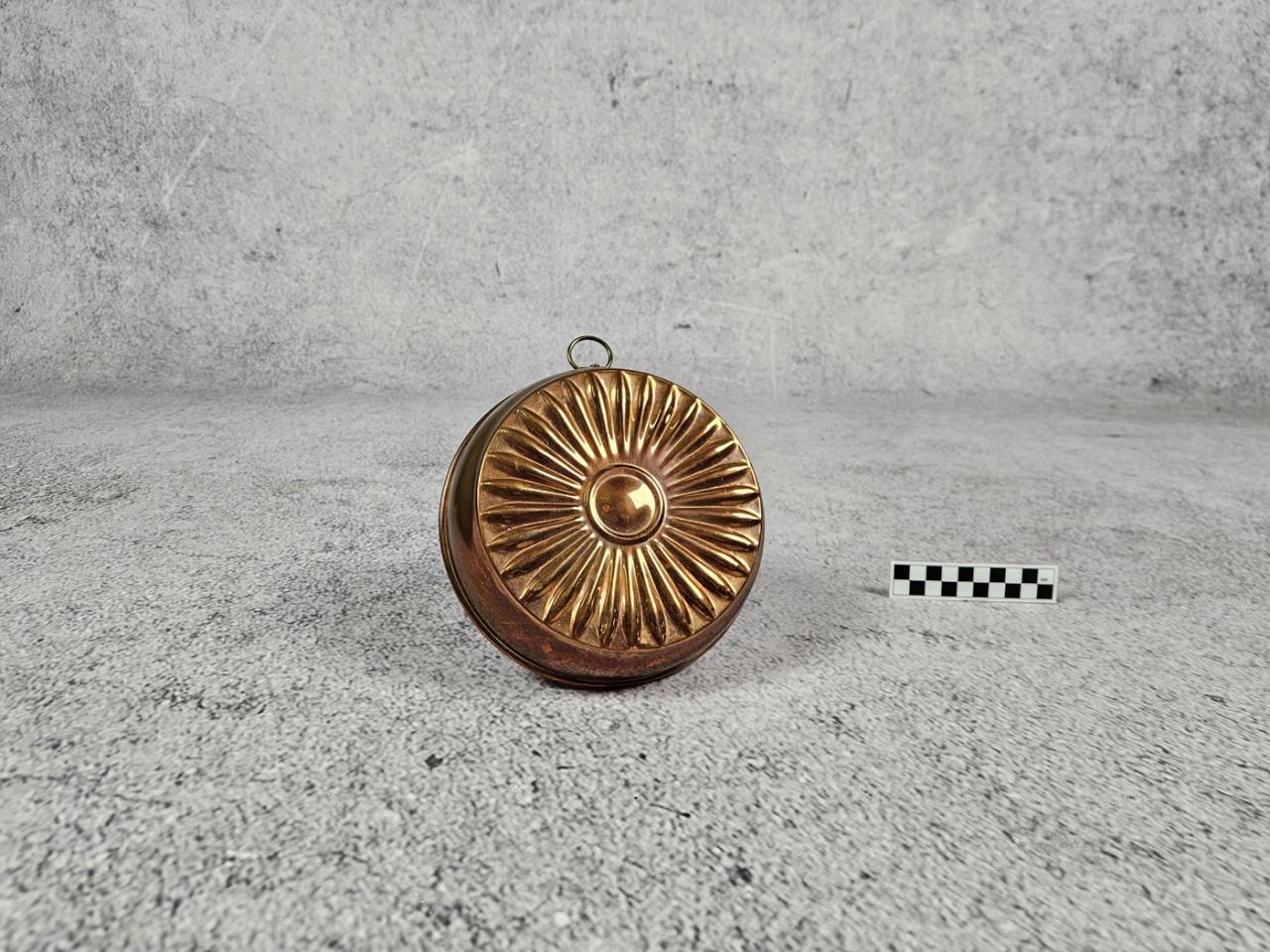 COPPER BAKING MOLD