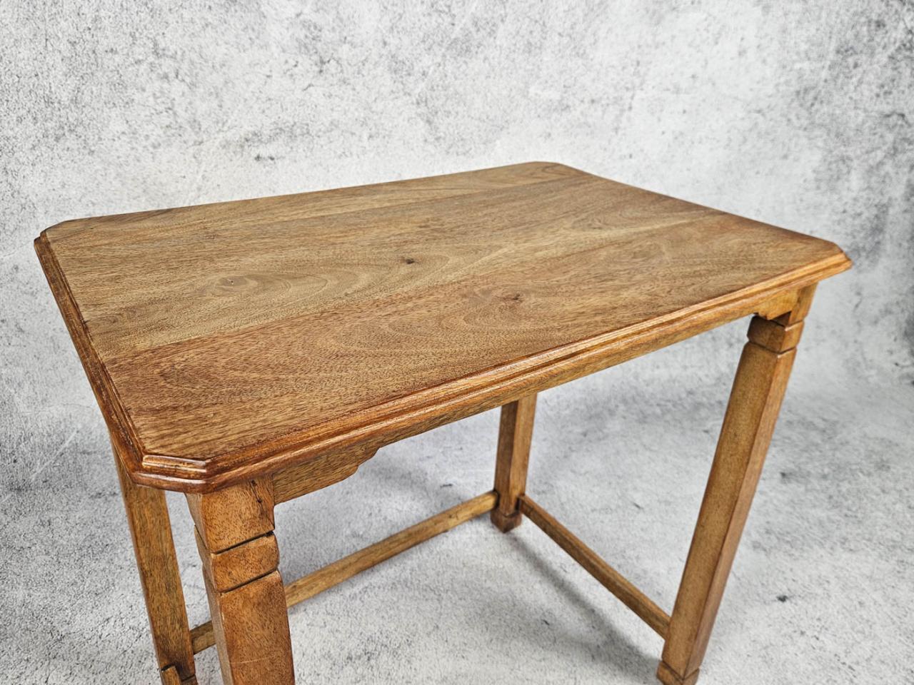 SMALL TABLE