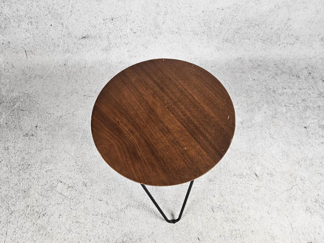 SMALL TABLE
