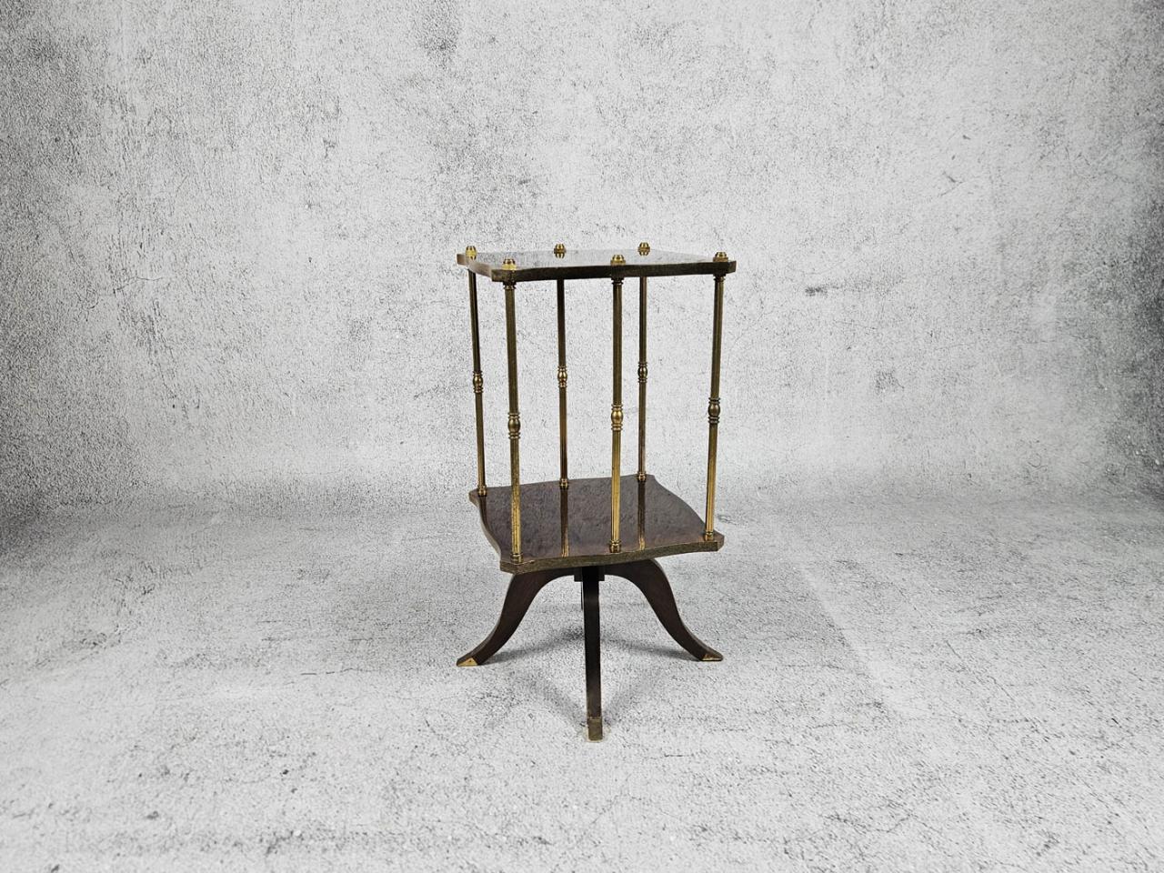 SMALL TABLE