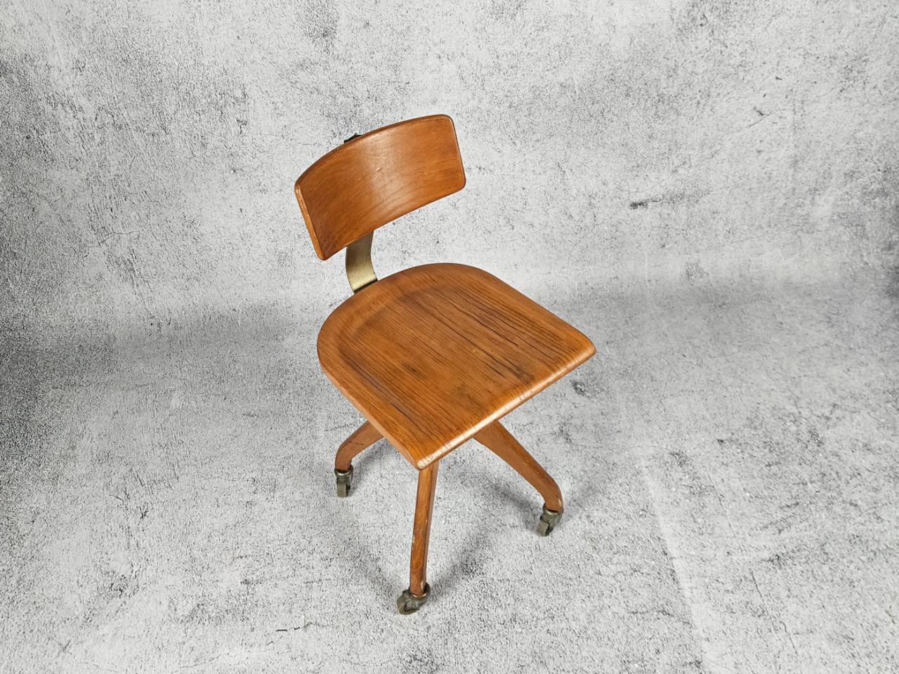 SWIVEL OFFICE CHAIR A.ELASTIK GERMANY