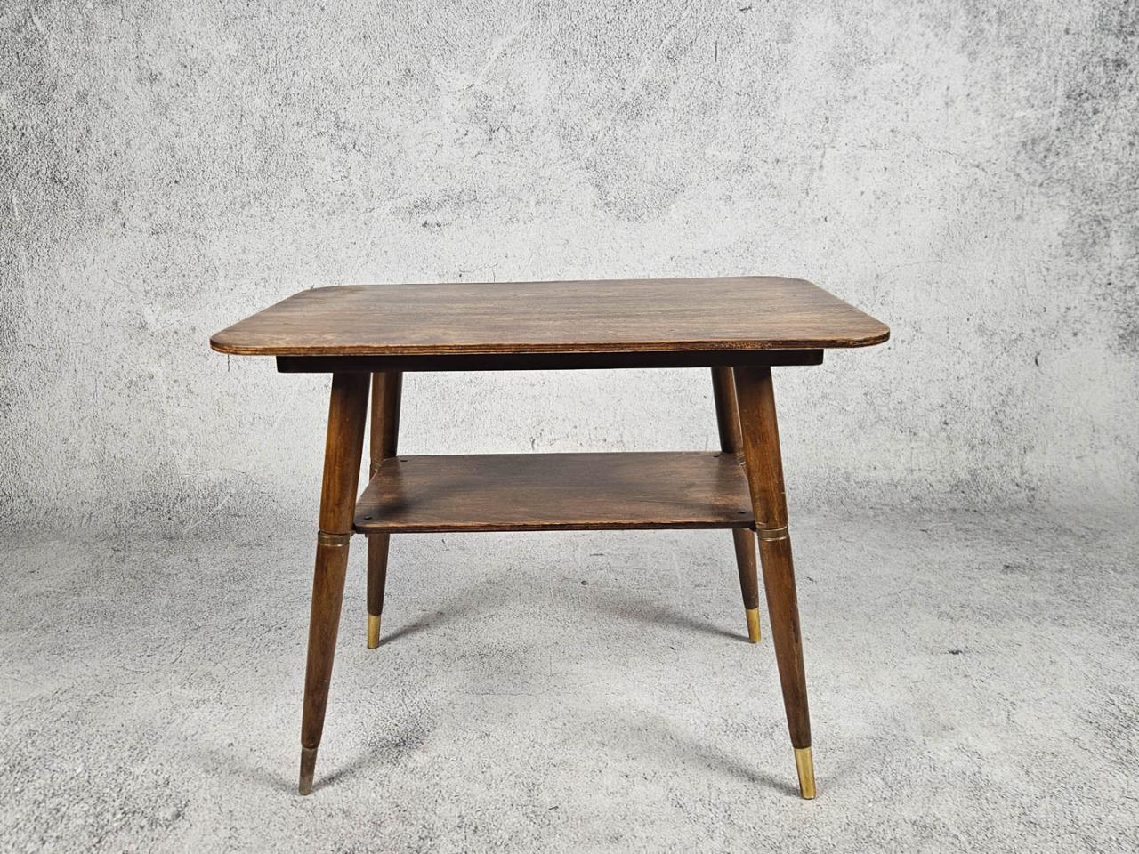 SMALL TABLE