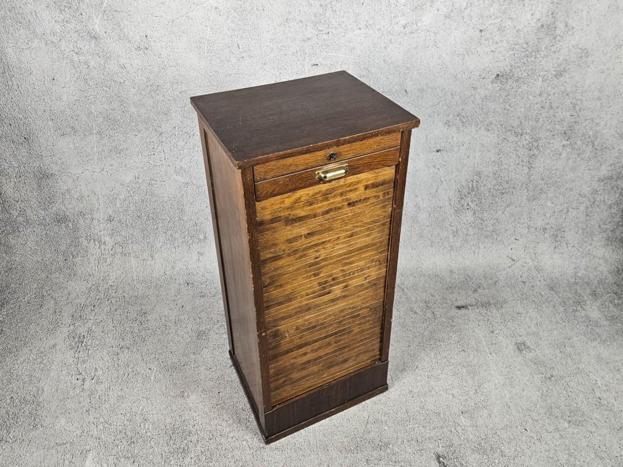 ROLLER SHUTTER DOCUMENT CABINET