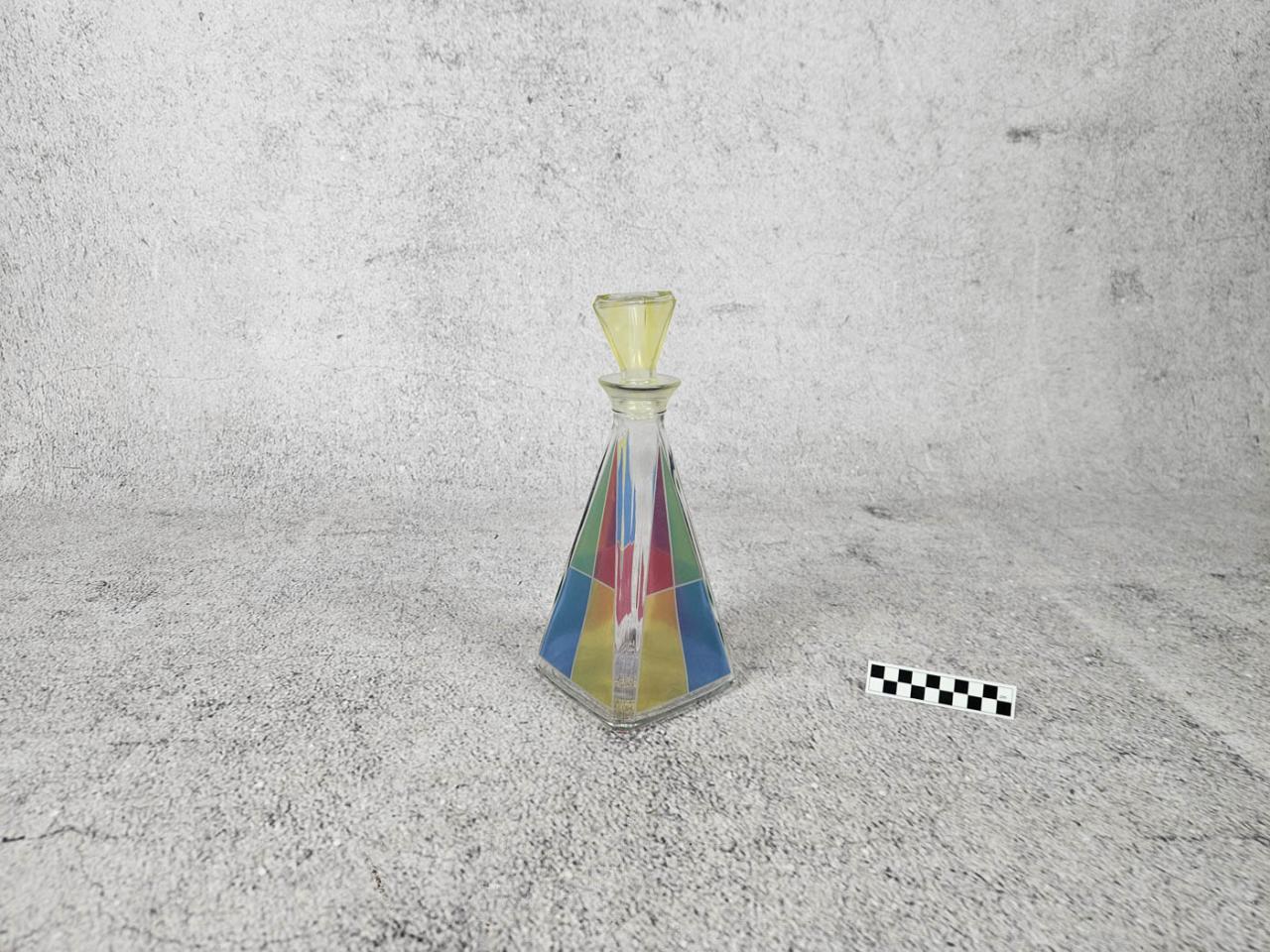 DECANTER