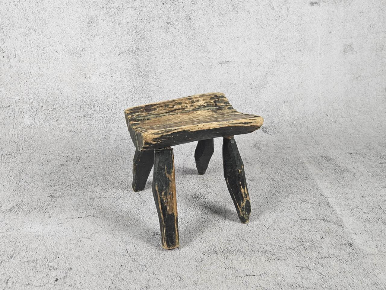 STOOL