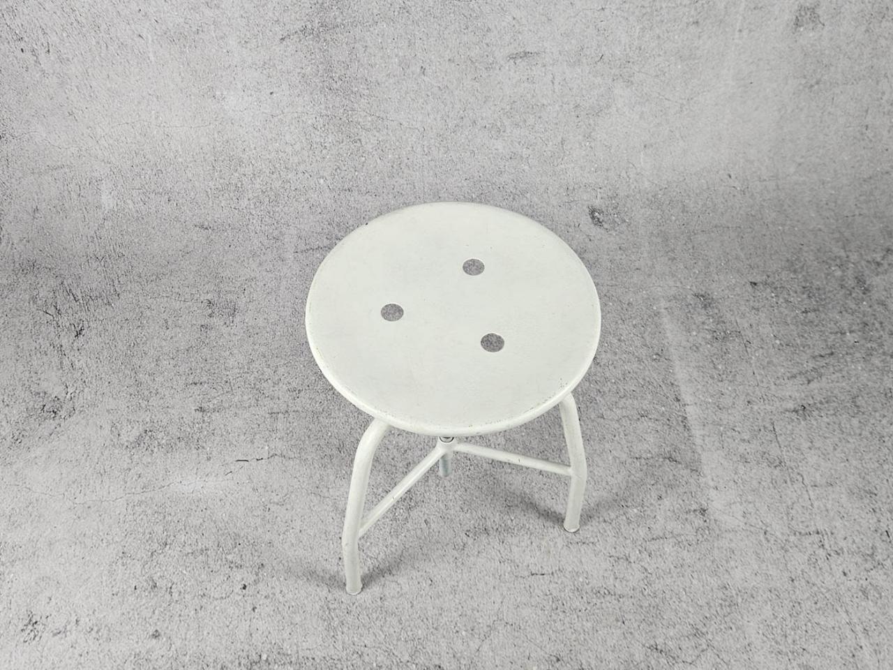 MEDICAL STOOL