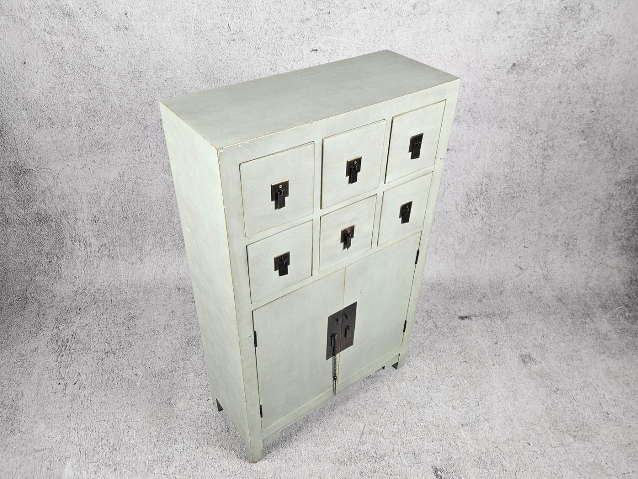 CABINET CHEST