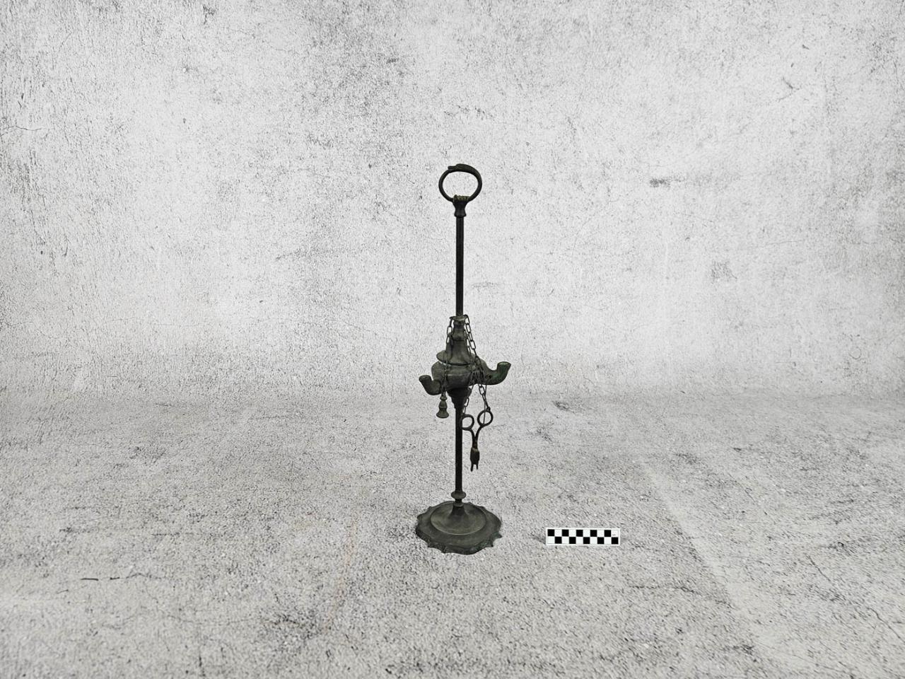 OIL LAMP