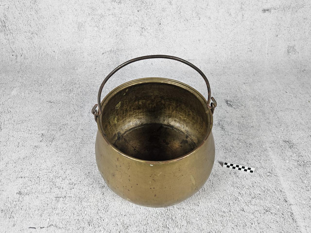 COPPER POT