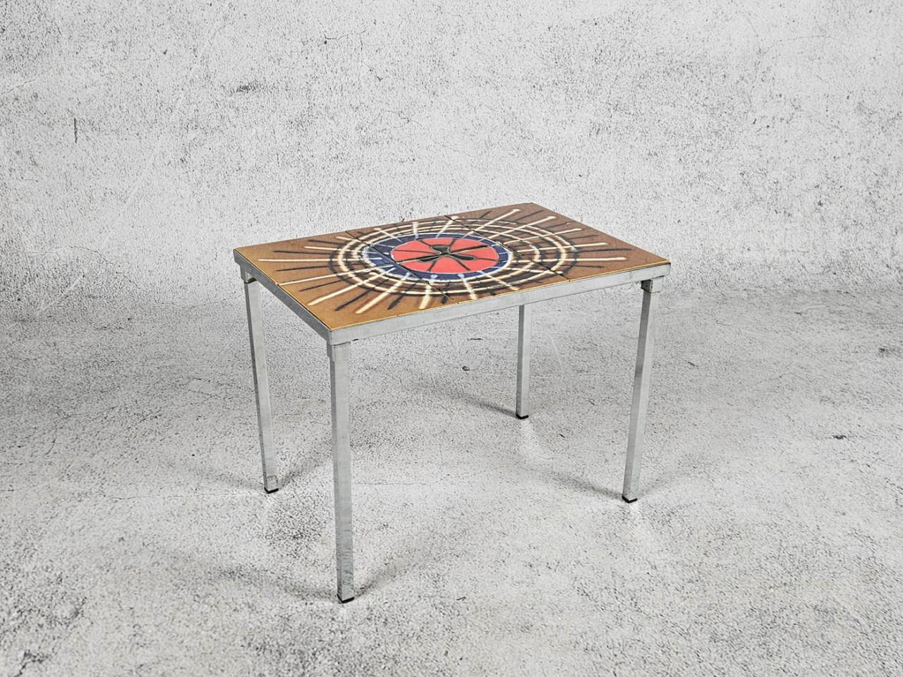 SMALL TABLE