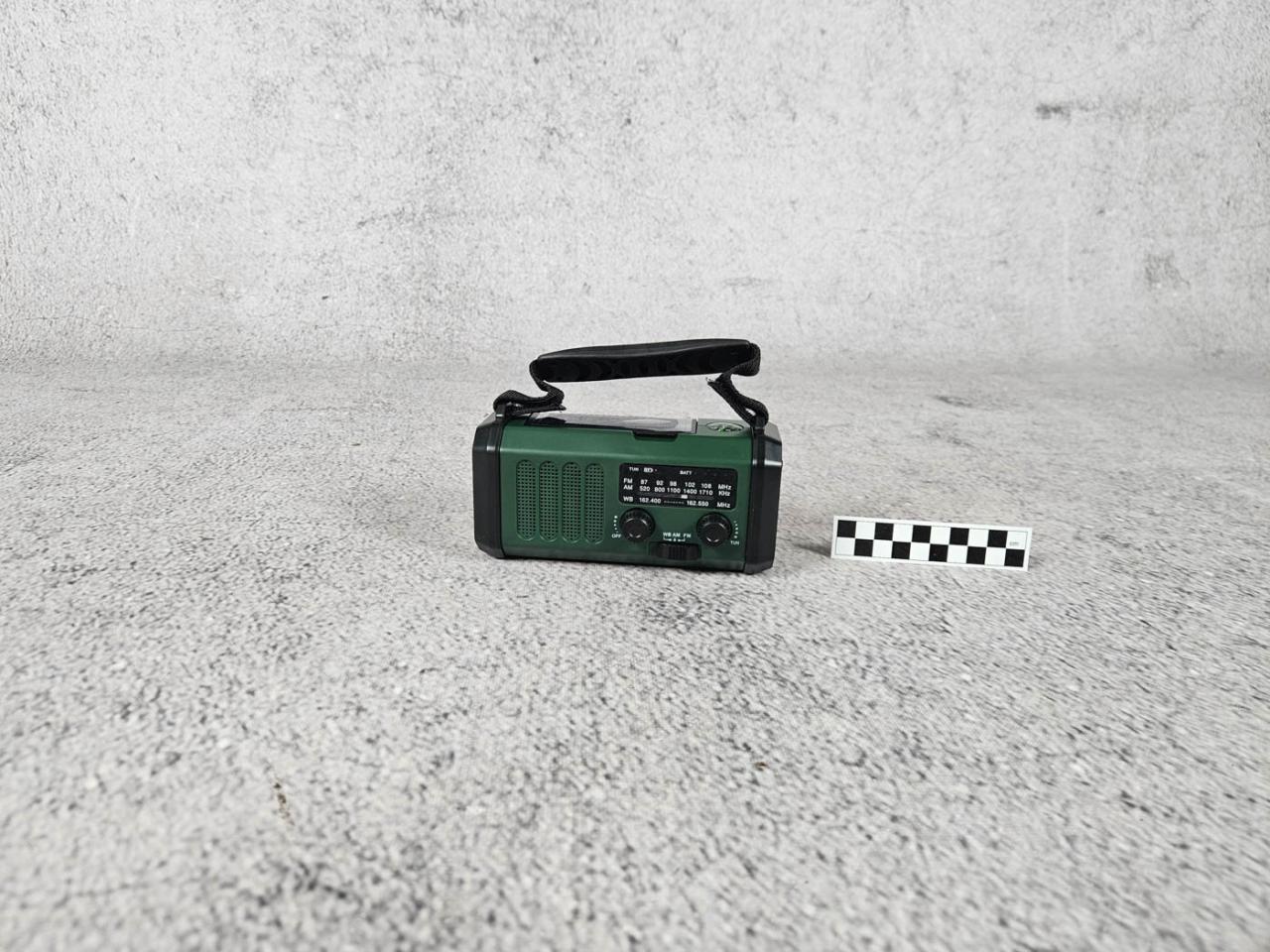 LATARKA, RADIO