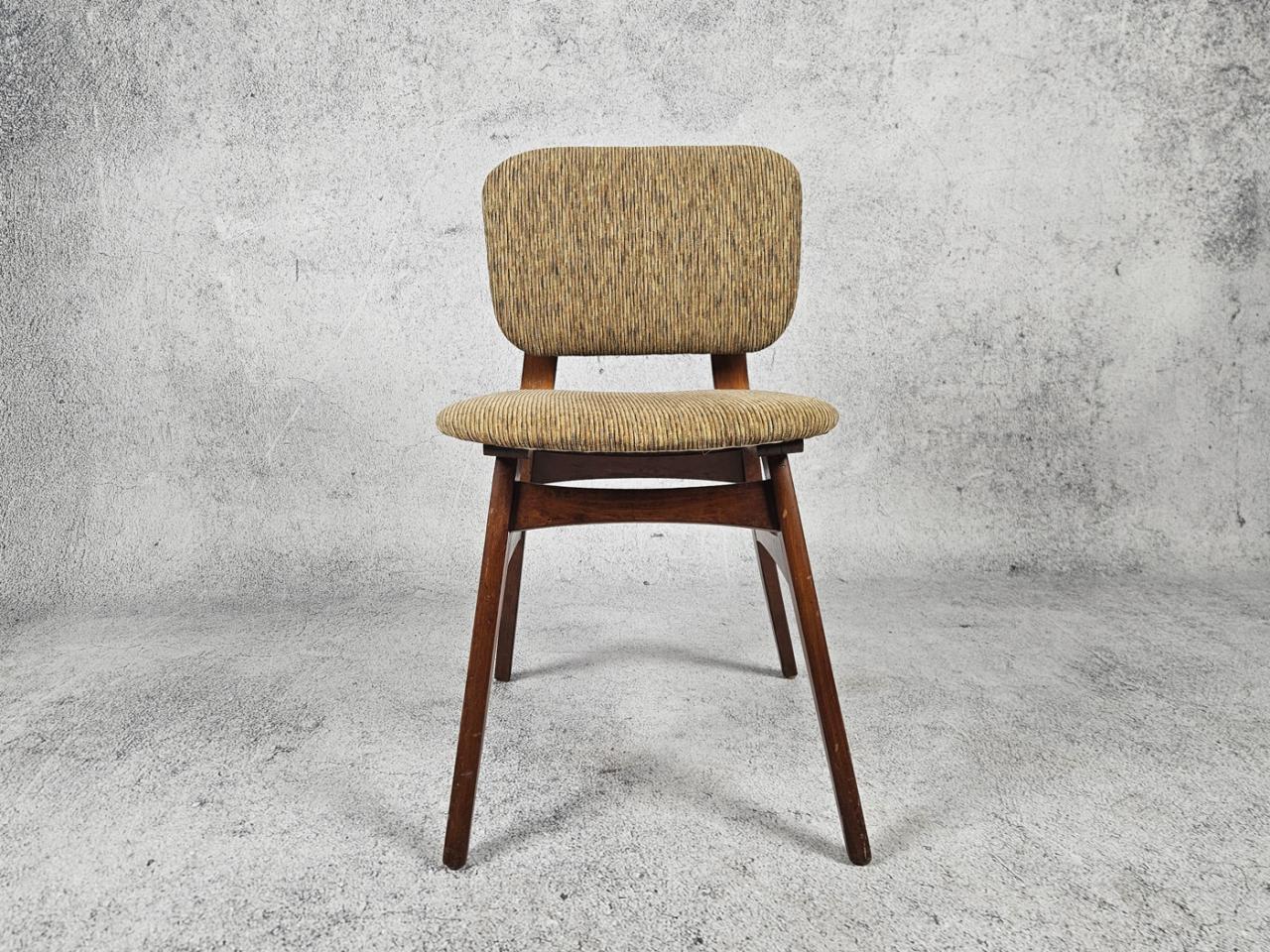 KRZESŁO, LATA 70-TE