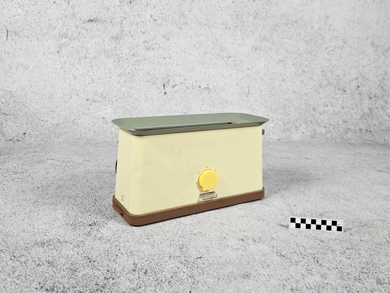 TOASTER