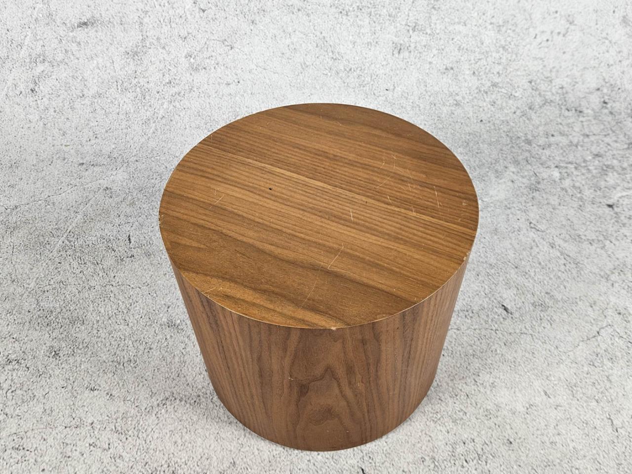SMALL TABLE