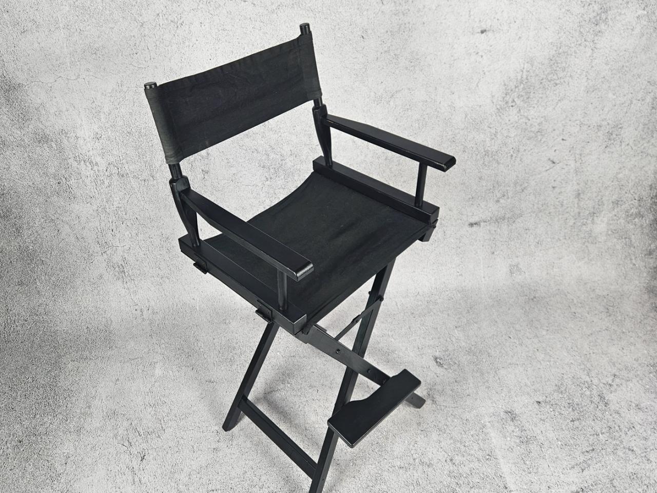 COSMETIC CHAIR