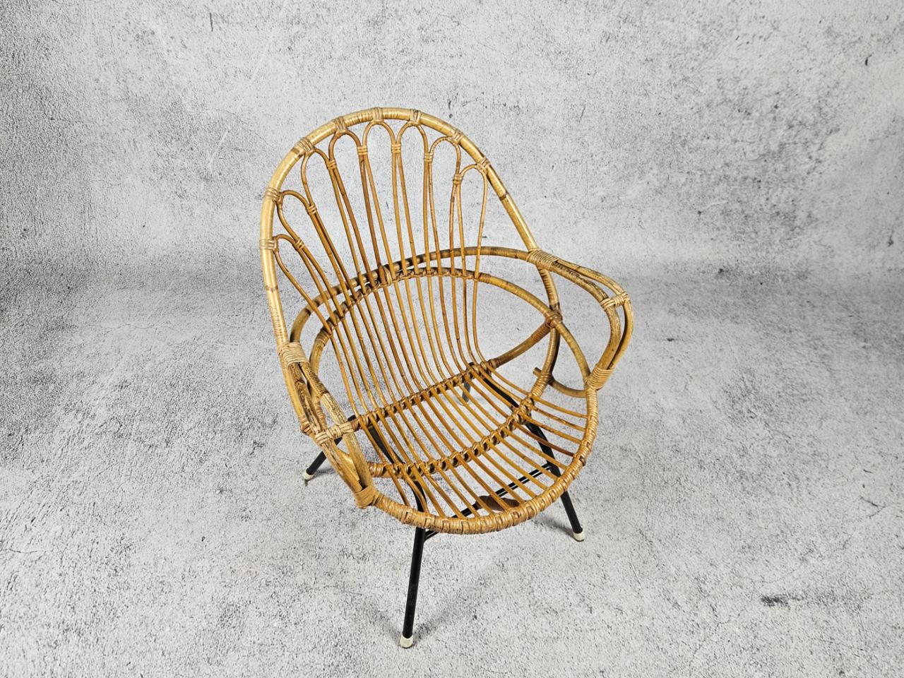 GARDEN ARMCHAIR