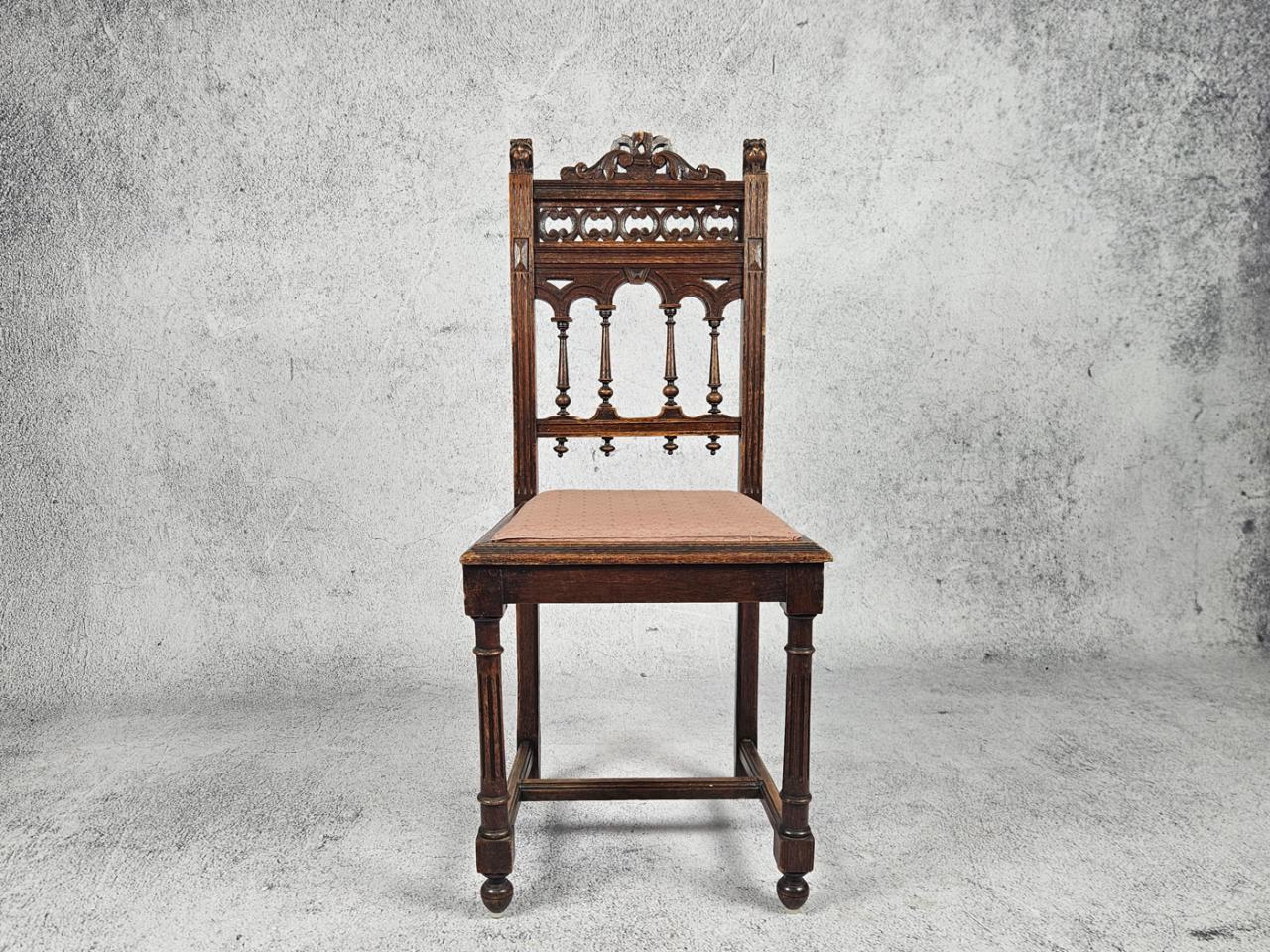 CHAIR