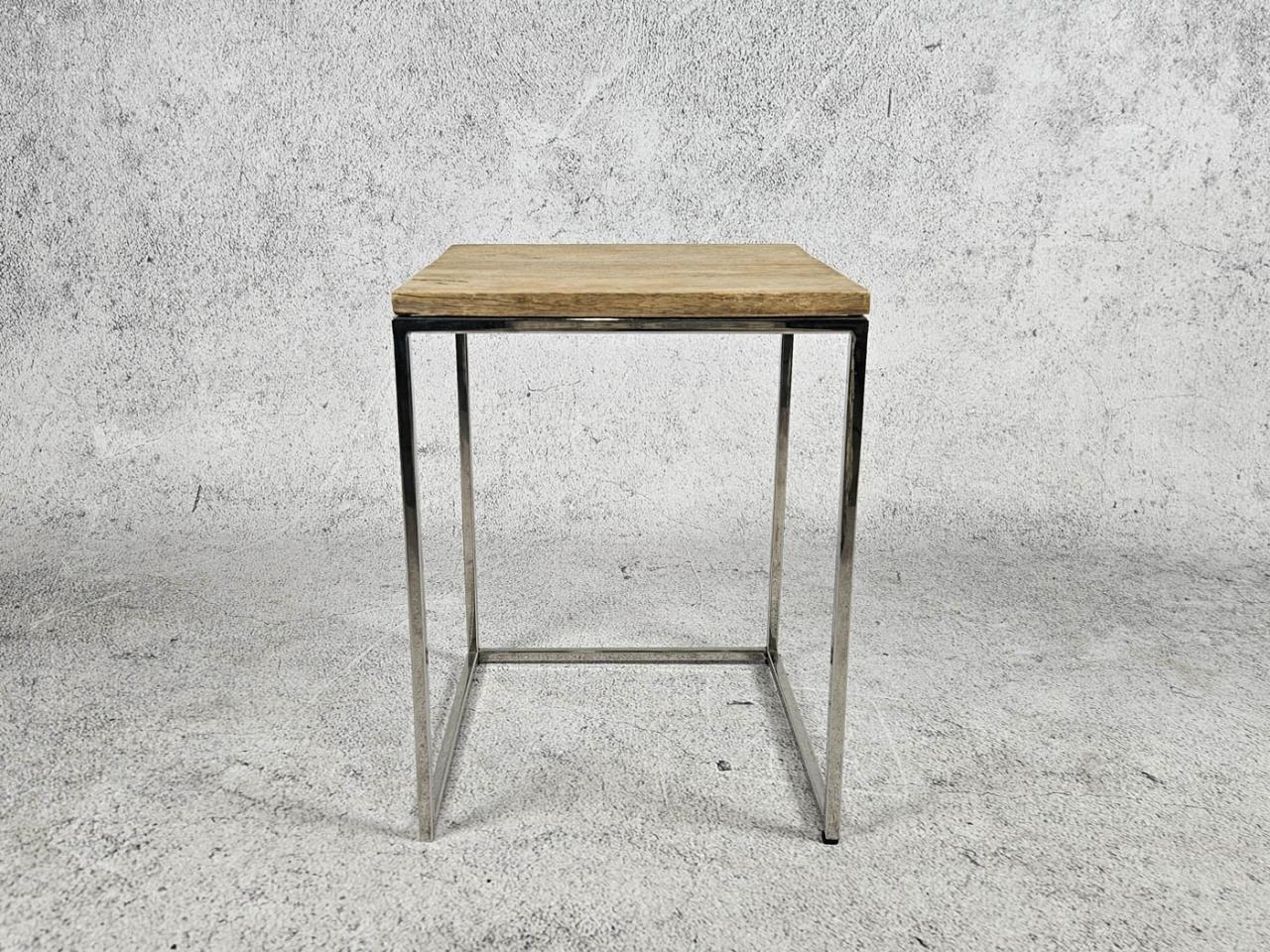 SMALL TABLE