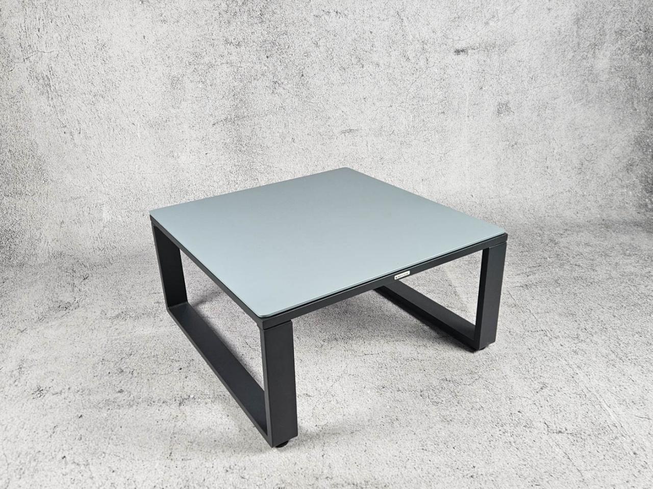 GARDEN COFFEE TABLE