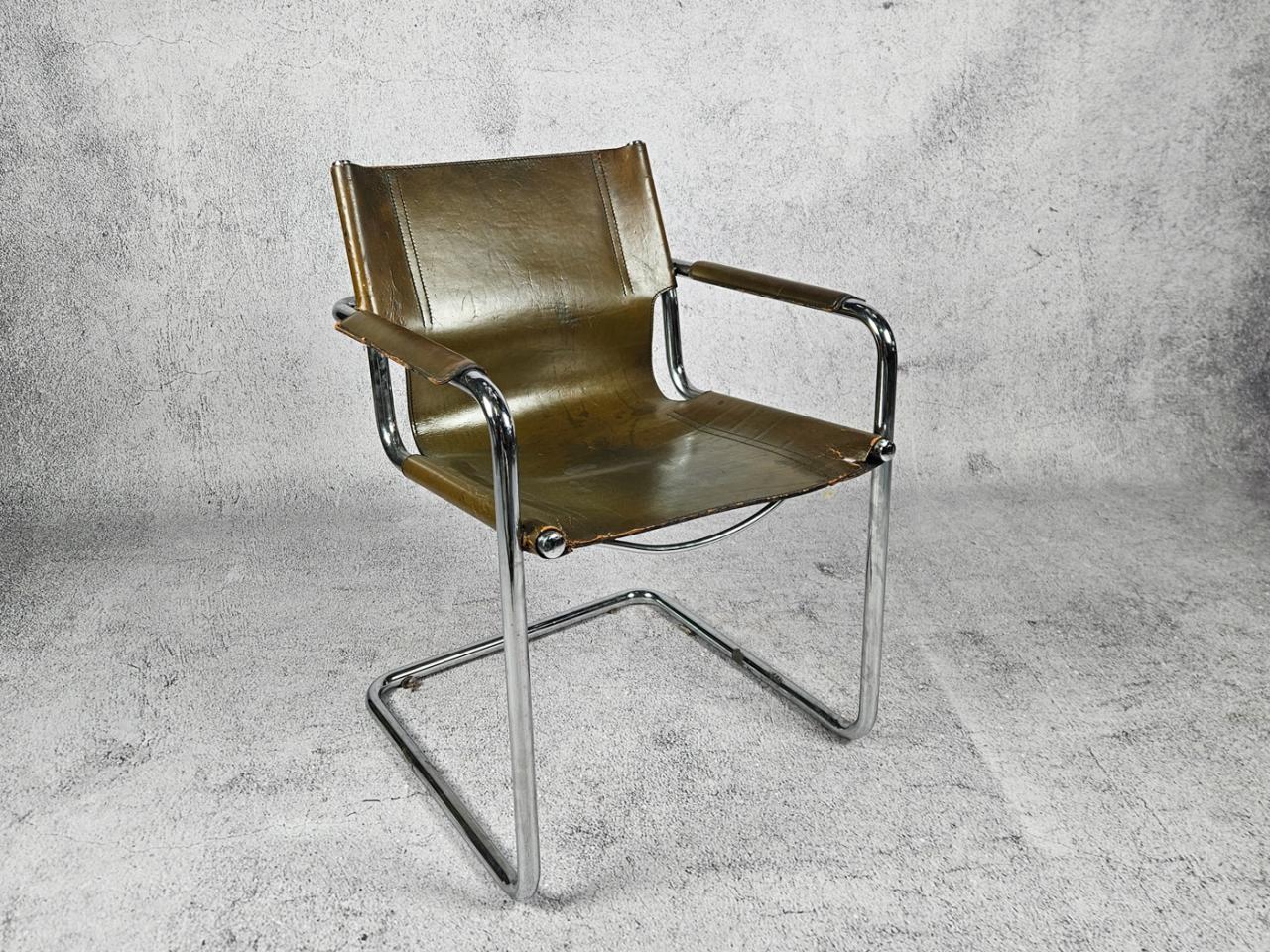CHAIR