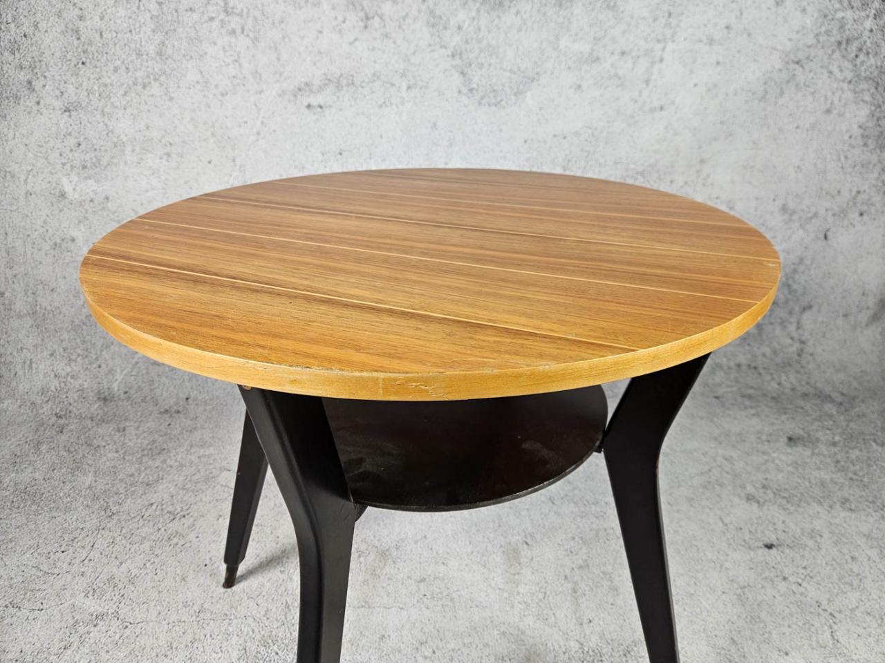 SMALL TABLE