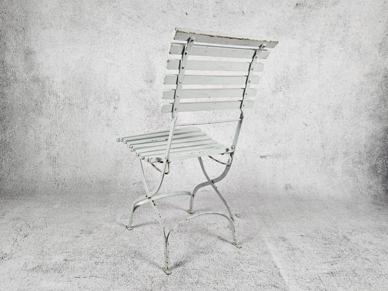 GARDEN CHAIR