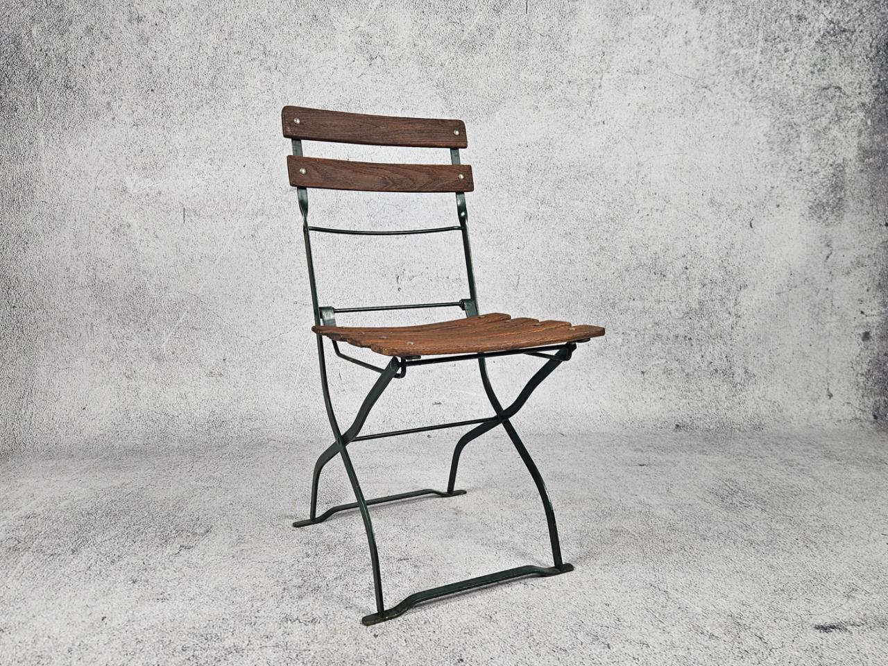 GARDEN CHAIR