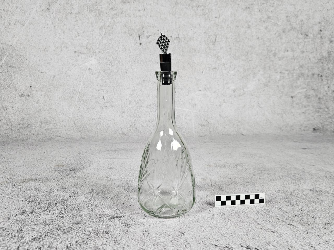 DECANTER