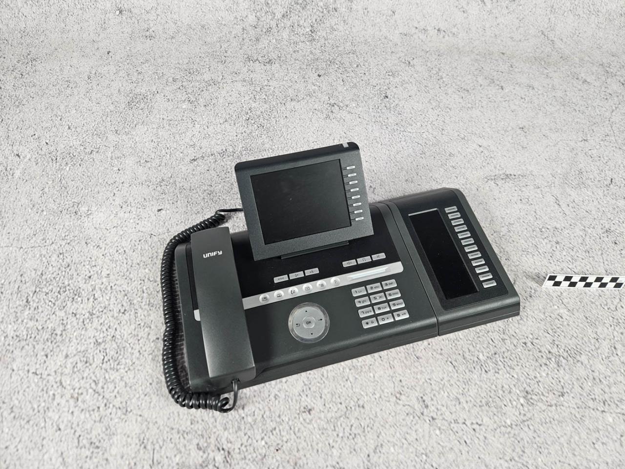 TELEFON STACJONARNY