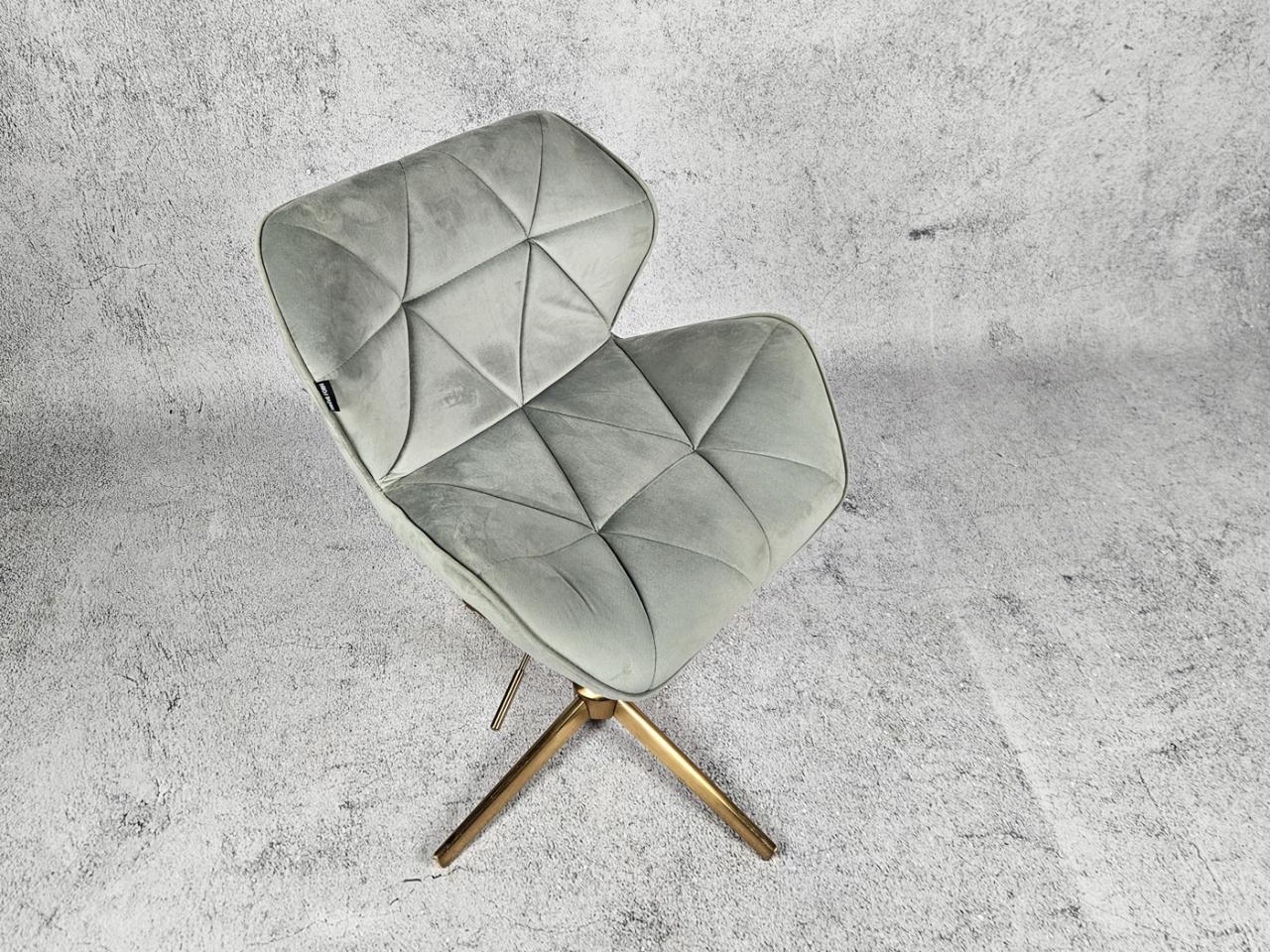 OFFICE SWIVEL CHAIR