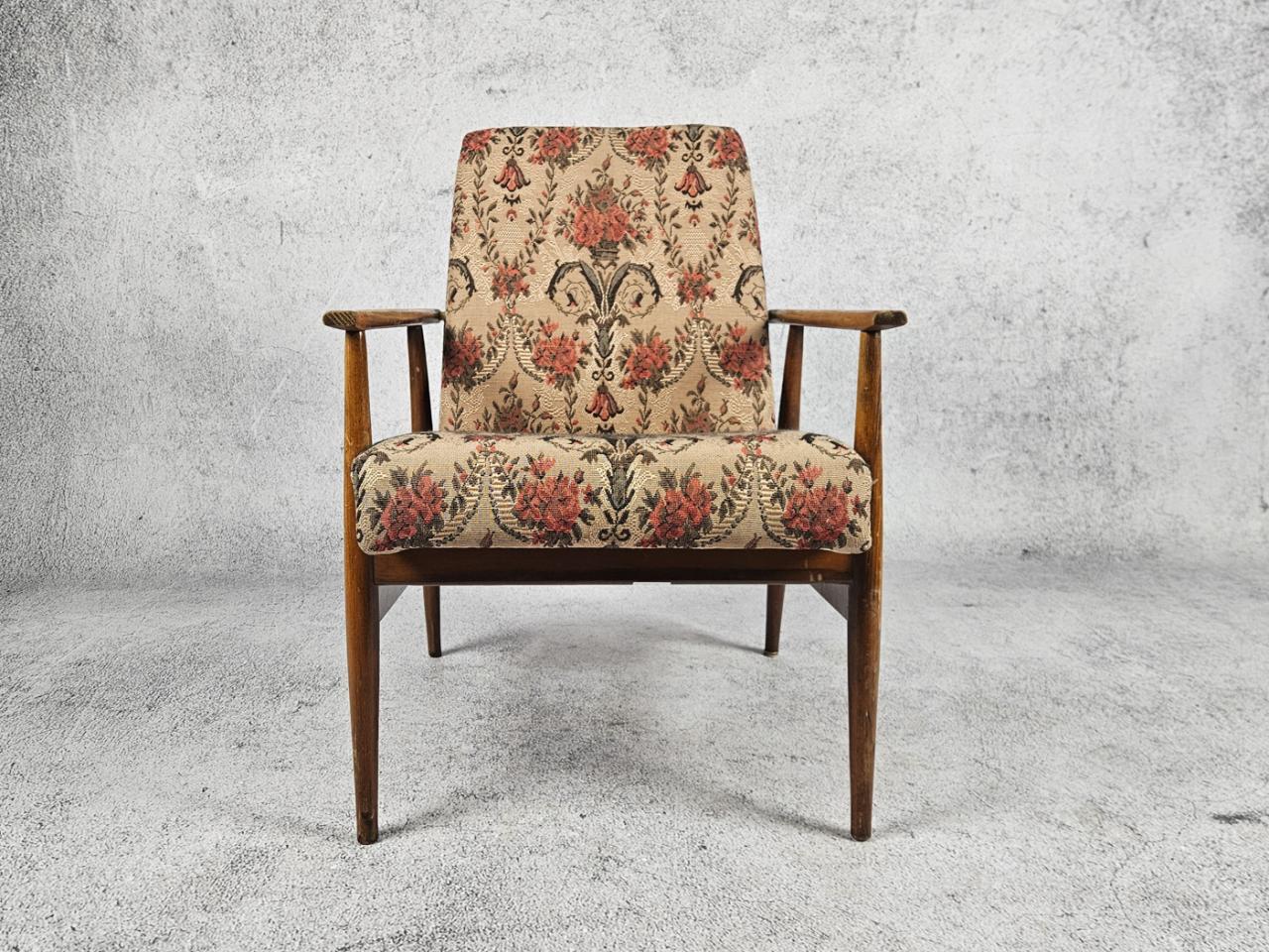 ARMCHAIR LISEK 300-190, POLAND 1960s–70s
