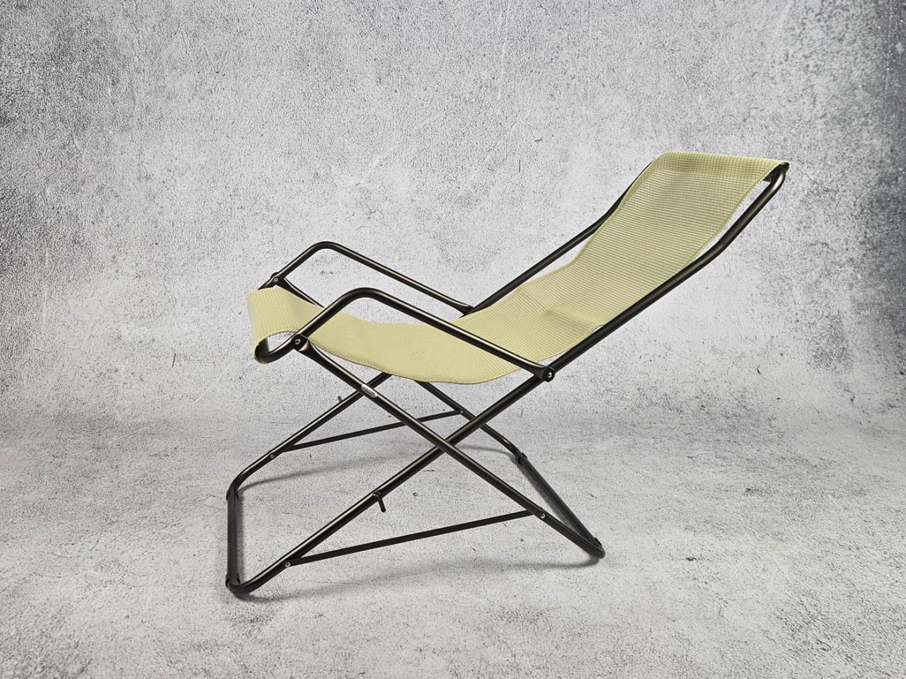 DECKCHAIR