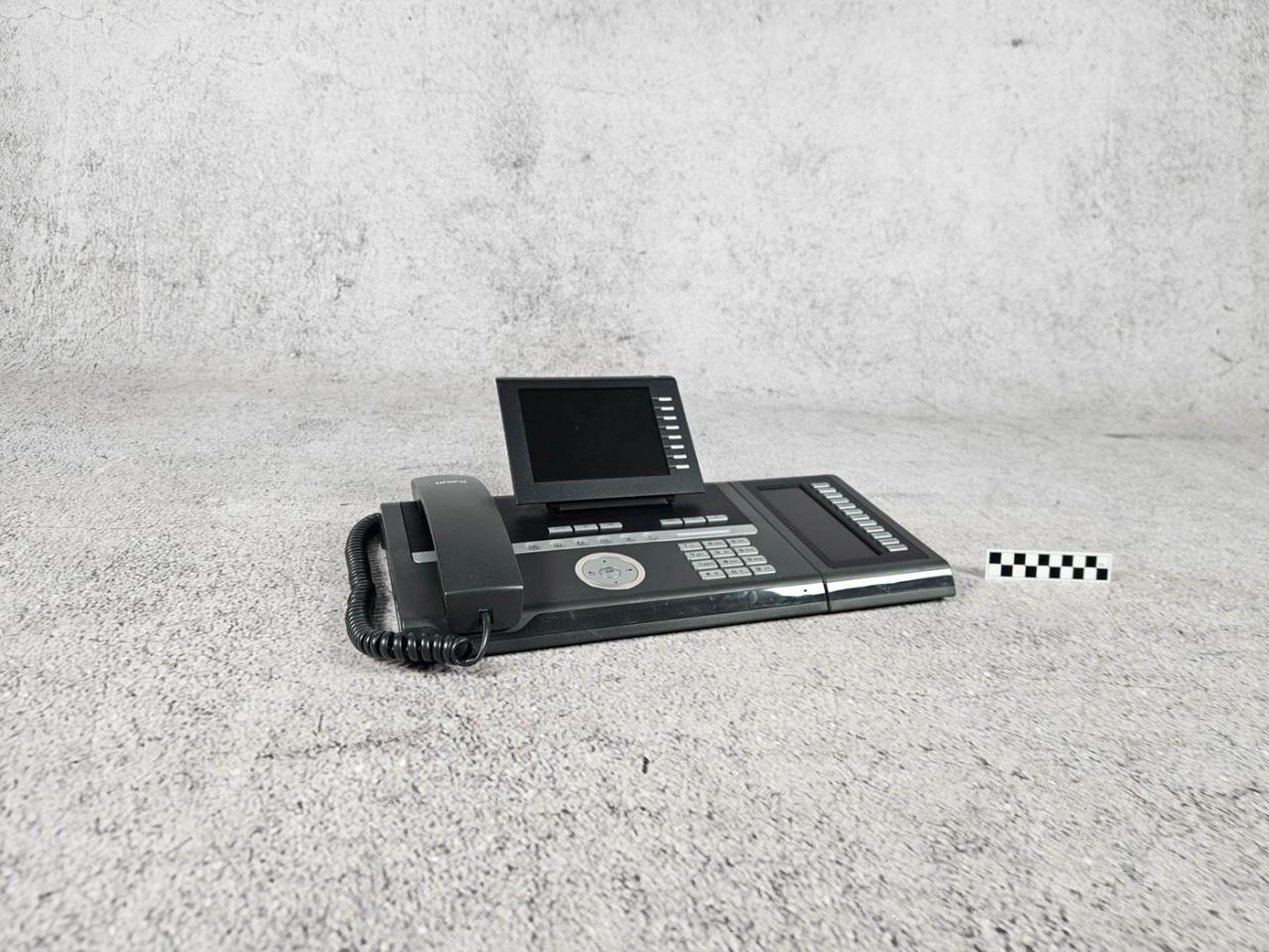 TELEFON STACJONARNY