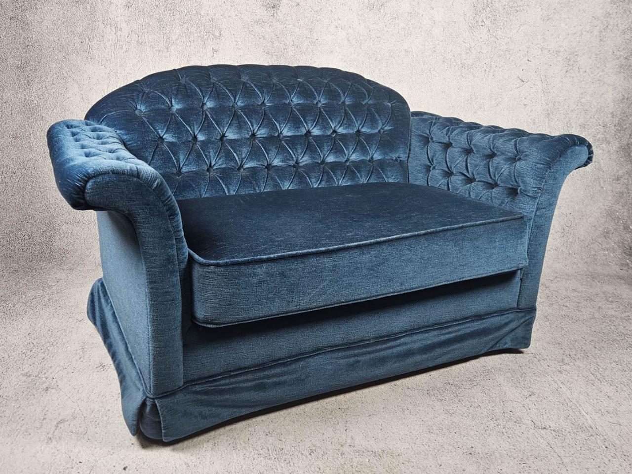 KANAPA SOFA