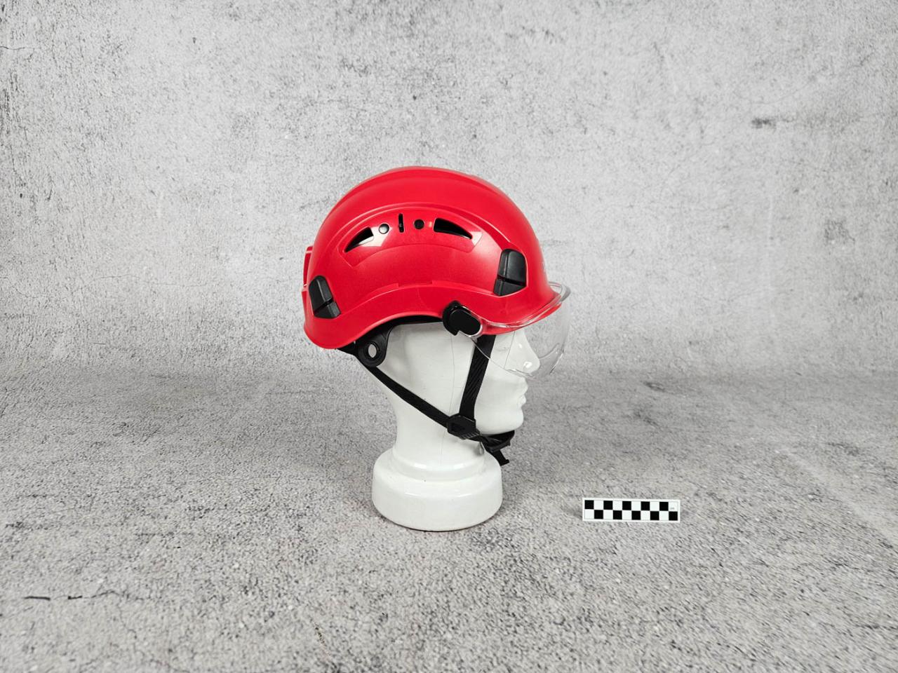 CONSTRUCTION SAFETY HELMET