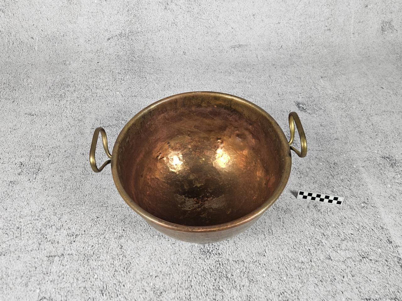 COPPER POT