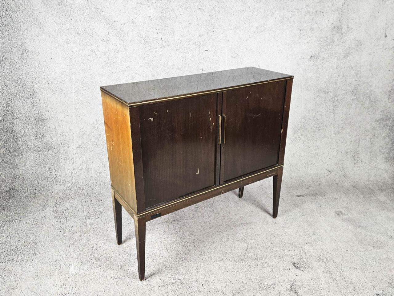PHILIPS TV CABINET
