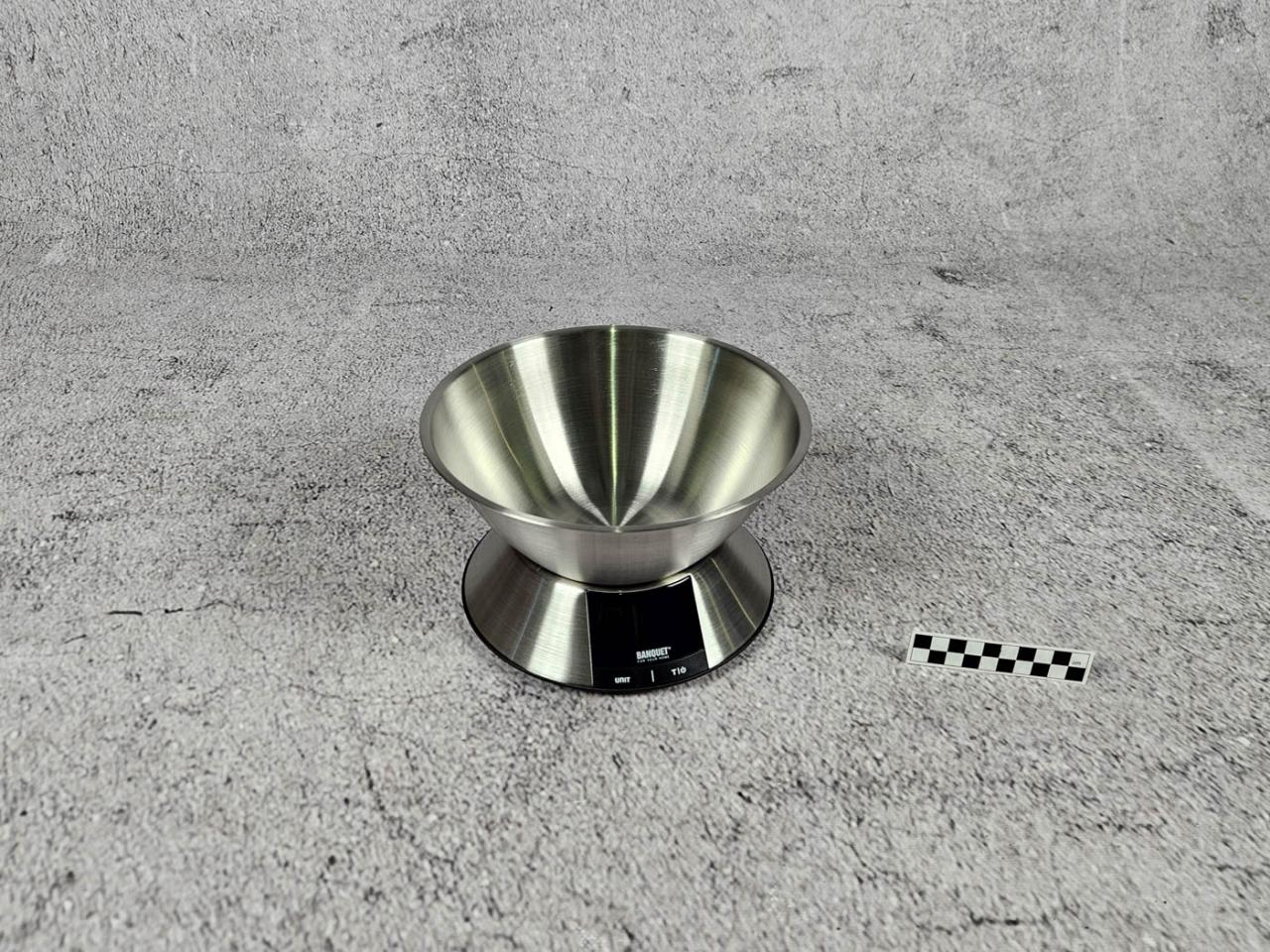 KITCHEN SCALE